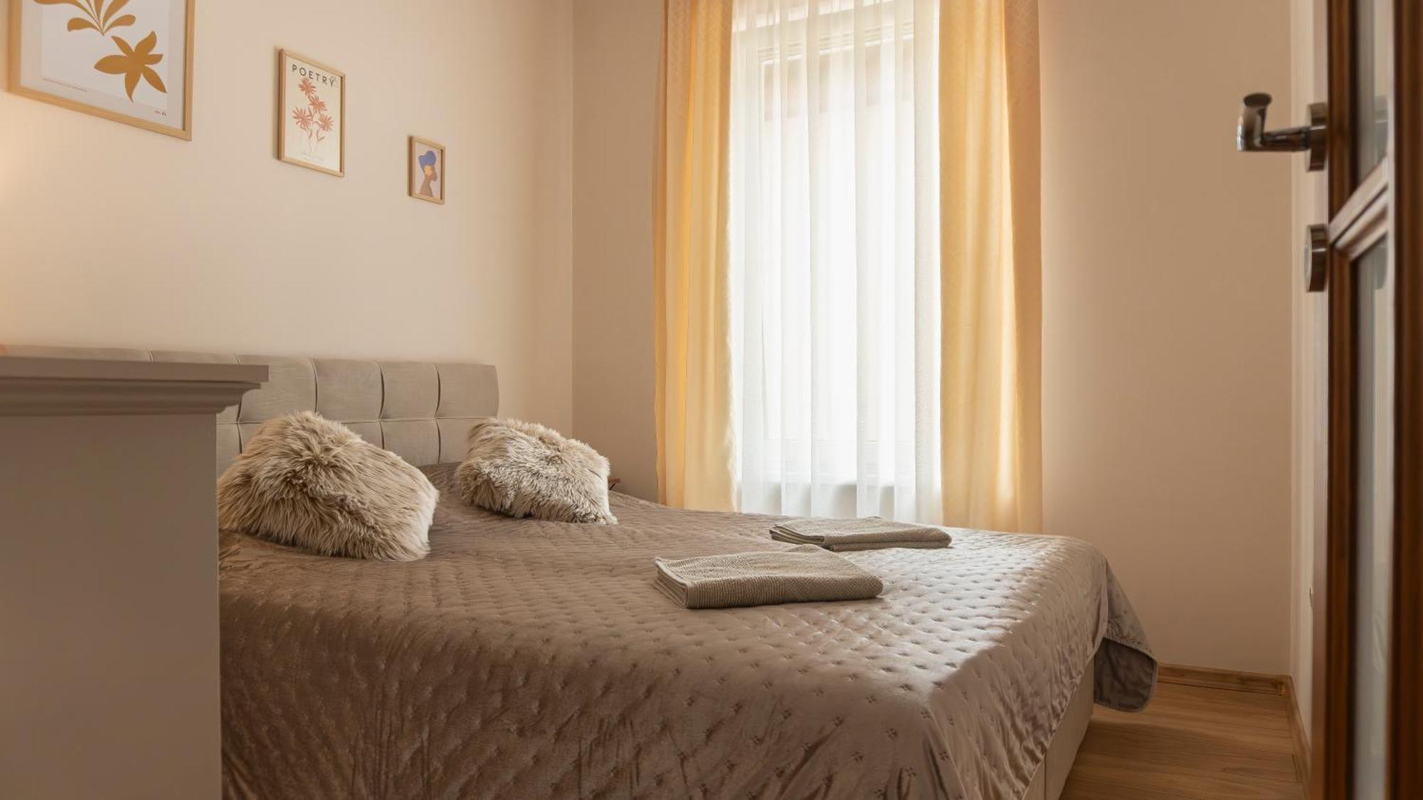 Thermal Irisz Apartman Кишкунхалаш Экстерьер фото